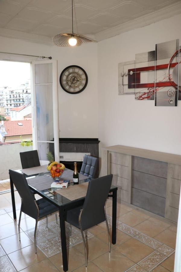 Maison Nicoise Au Calme Vue Mer Niza Exterior foto
